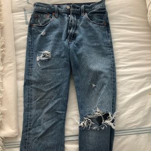 LEVI’S JEANS